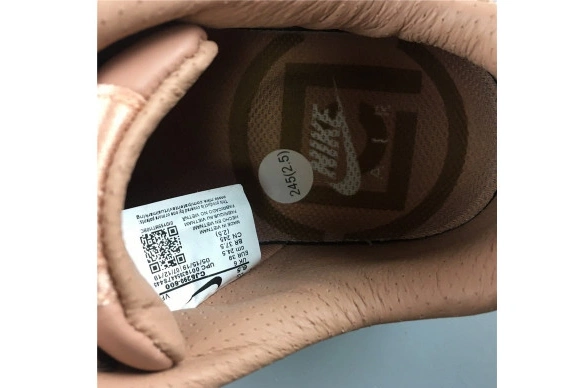 Force Silk Air Gold  1 CJ5290-600 Low Rose Clot 0928